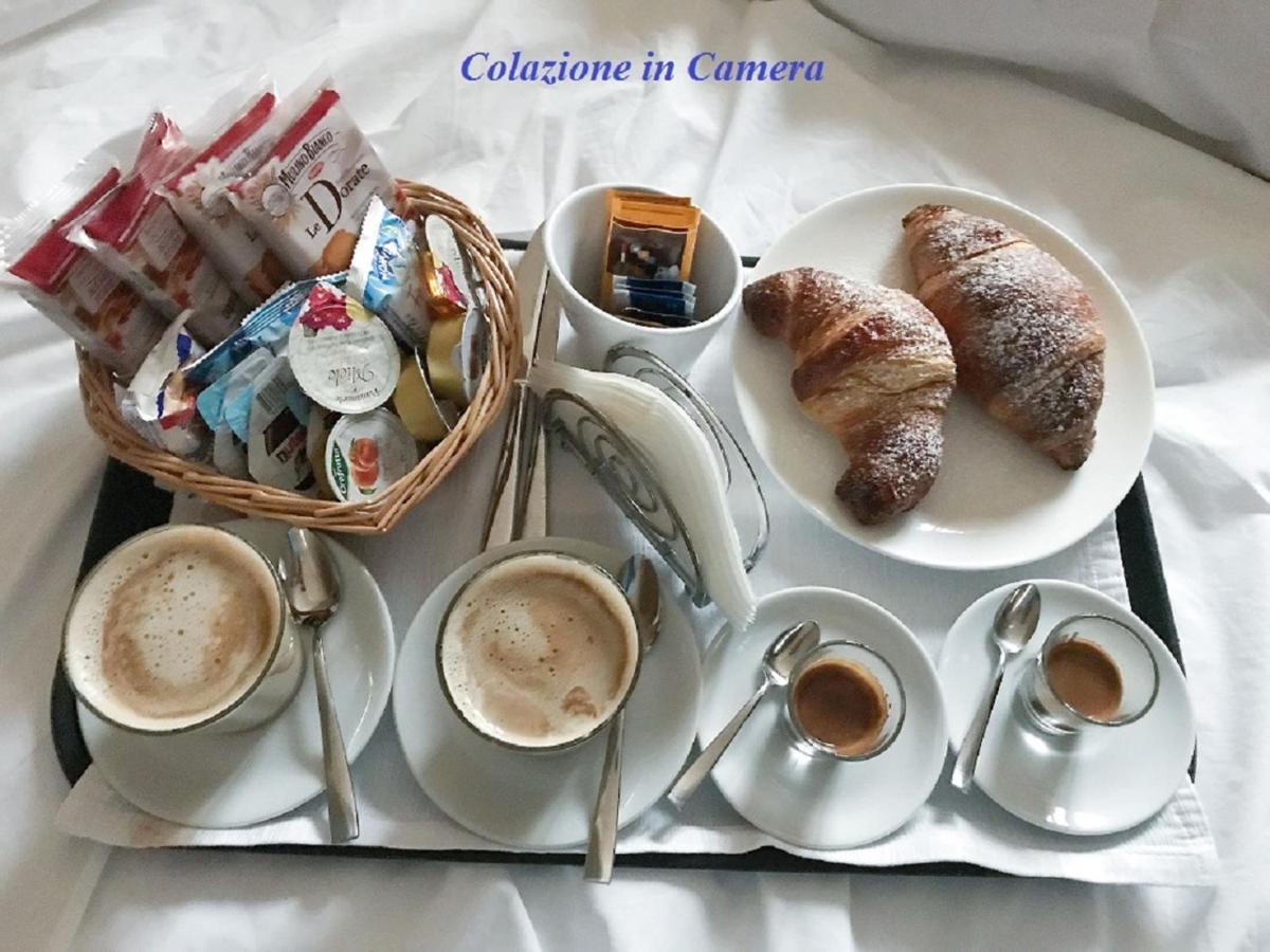 Art In B&B Salerno Buitenkant foto